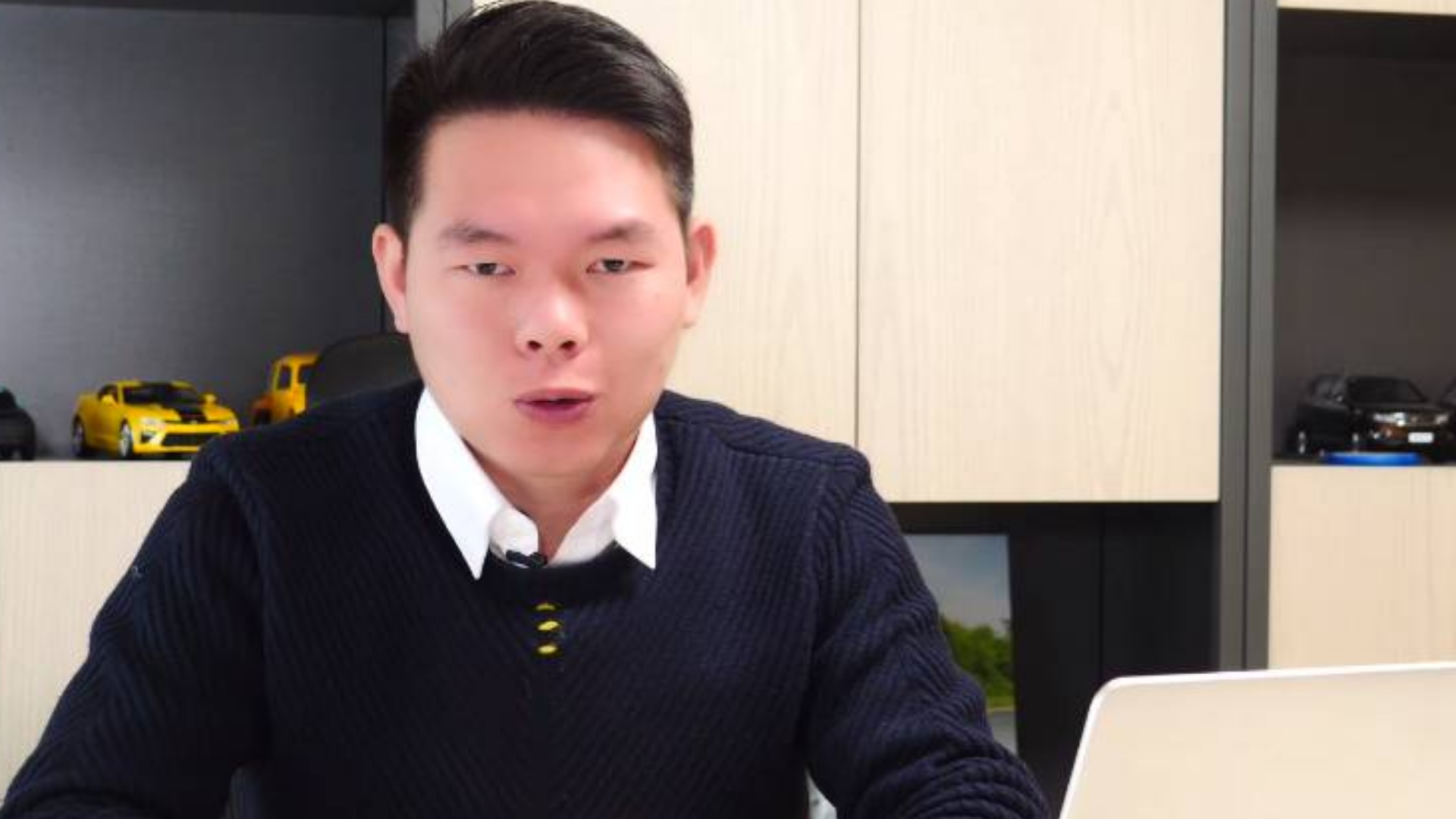 30万买MPV只能选择别克GL8吗?宝马3系和高尔夫GTI怎么选?